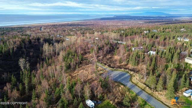 L5 Snow Flake Circle, Anchorage, AK 99516