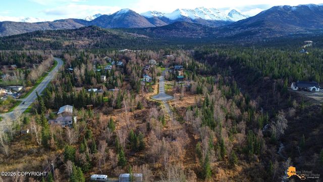 L5 Snow Flake Circle, Anchorage, AK 99516