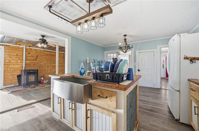 37 Zion RD, Hobbsville, NC 27946