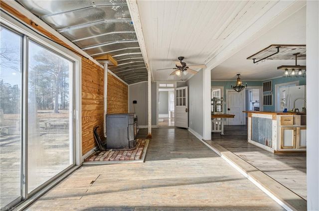 37 Zion RD, Hobbsville, NC 27946