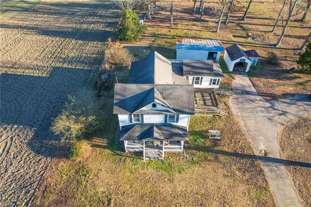 37 Zion RD, Hobbsville, NC 27946