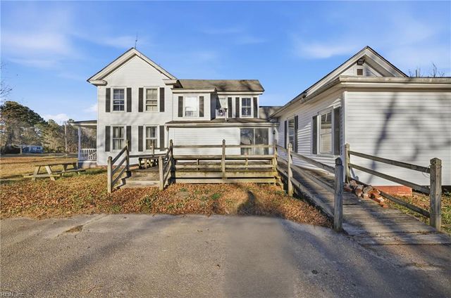 37 Zion RD, Hobbsville, NC 27946