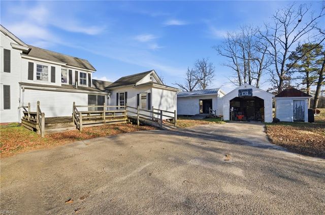 37 Zion RD, Hobbsville, NC 27946