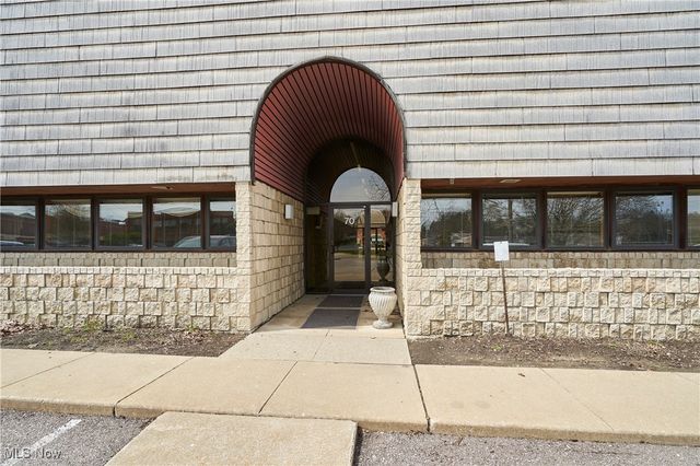 70 N Miller Road, Fairlawn, OH 44333