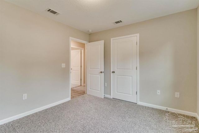 5601 Riviera Dr, Milton, FL 32583