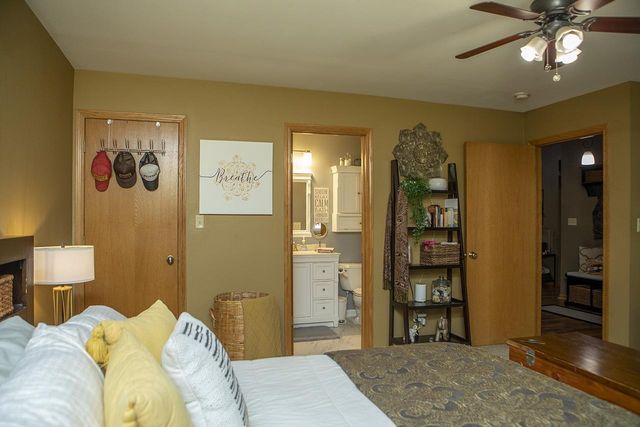 225 Pioneer Drive, Johnson Creek, WI 53038