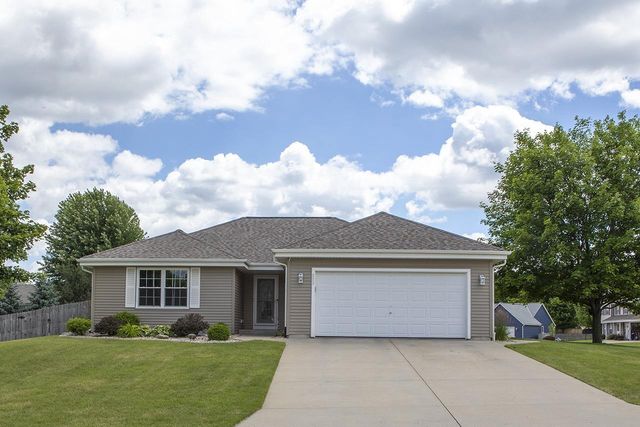 225 Pioneer Drive, Johnson Creek, WI 53038