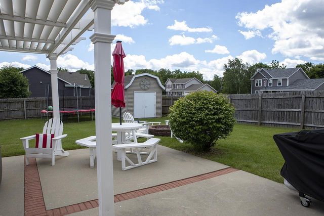 225 Pioneer Drive, Johnson Creek, WI 53038