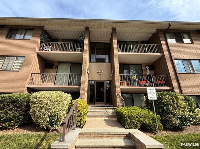 468 Liberty Street 201, Little Ferry, NJ 07643