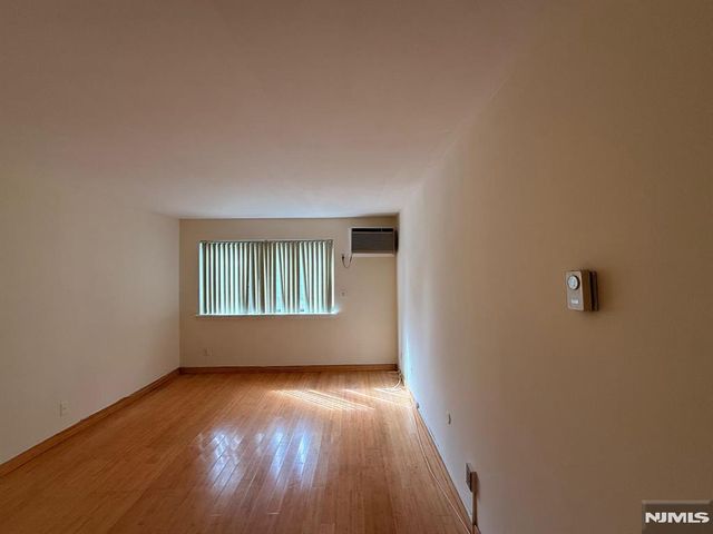 468 Liberty Street 201, Little Ferry, NJ 07643