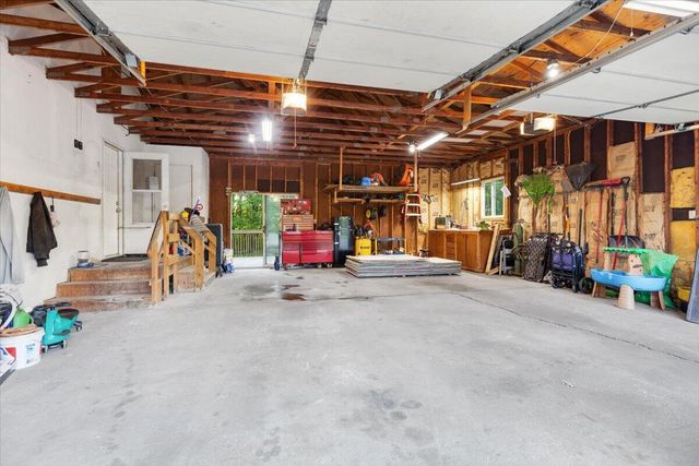 20200 W Lake Montcalm Road, Howard City, MI 49329