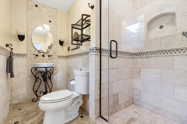 20200 W Lake Montcalm Road, Howard City, MI 49329