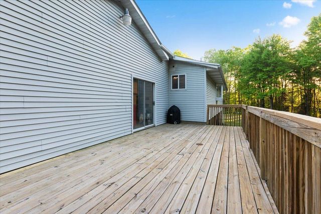20200 W Lake Montcalm Road, Howard City, MI 49329