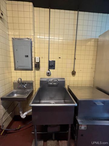 113 N 2nd Street, Ishpeming, MI 49849