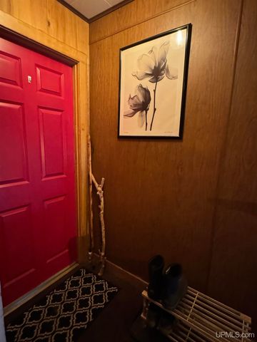 113 N 2nd Street, Ishpeming, MI 49849