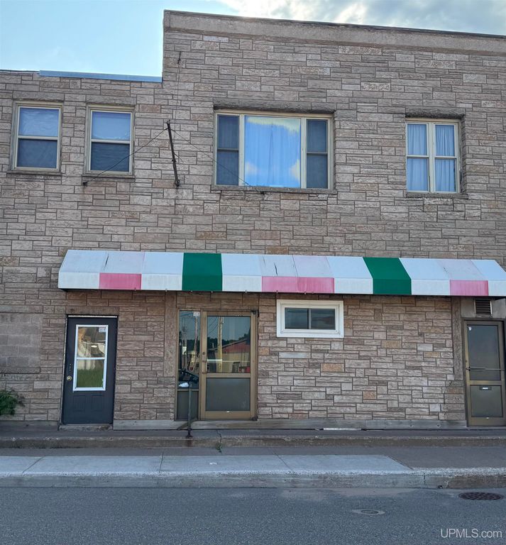 113 N 2nd Street, Ishpeming, MI 49849