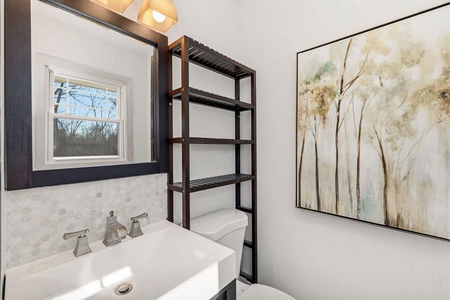 15613 W Riviera DRIVE, New Berlin, WI 53151