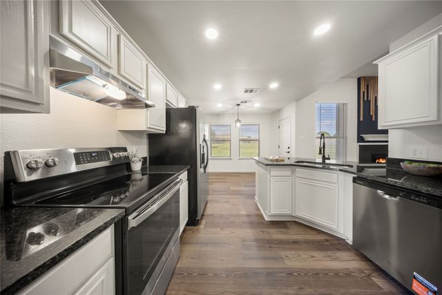 105 Dustin Drive, Fate, TX 75189