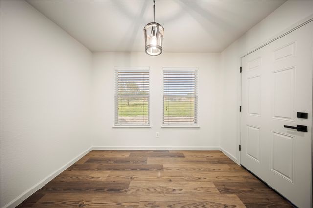 105 Dustin Drive, Fate, TX 75189
