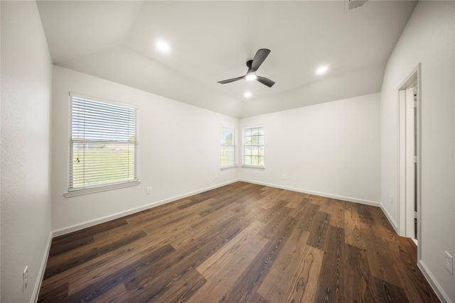 105 Dustin Drive, Fate, TX 75189