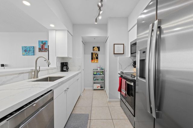 347 N New River Drive E 2707, Fort Lauderdale, FL 33301