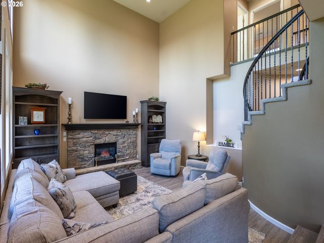 2445 Nw 29TH Ave, Camas, WA 98607
