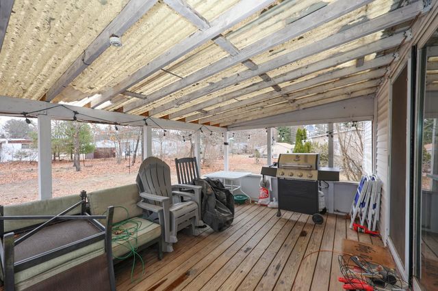 4 Briarwood Drive, Merrimack, NH 03054