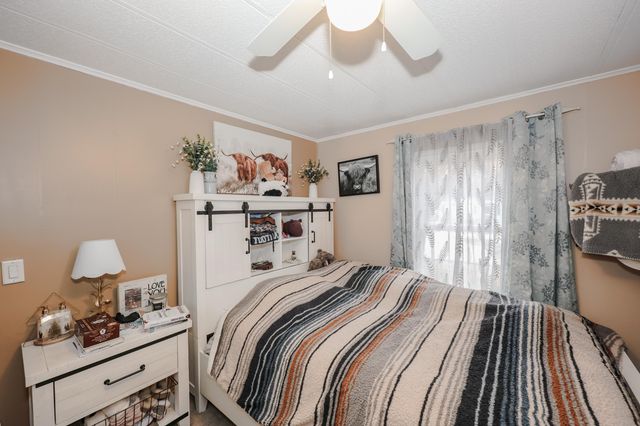 4 Briarwood Drive, Merrimack, NH 03054