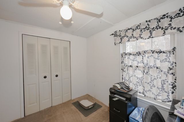 4 Briarwood Drive, Merrimack, NH 03054