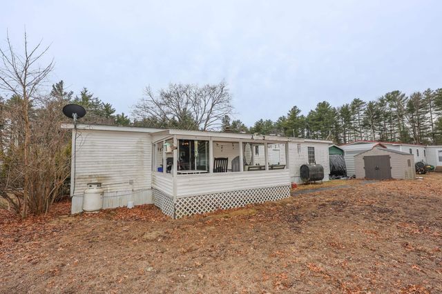 4 Briarwood Drive, Merrimack, NH 03054