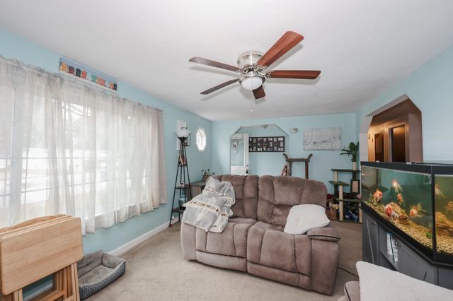 4 Briarwood Drive, Merrimack, NH 03054