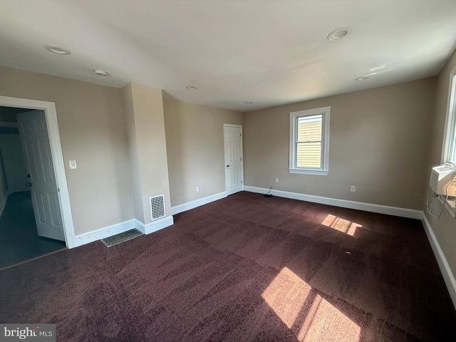 40 HIGH ST, Woodbury, NJ 08096