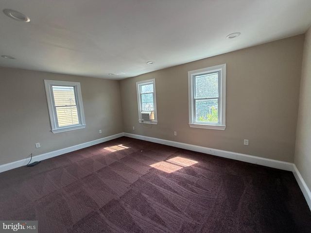 40 HIGH ST, Woodbury, NJ 08096