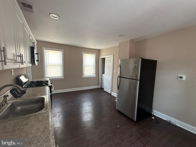 40 HIGH ST, Woodbury, NJ 08096