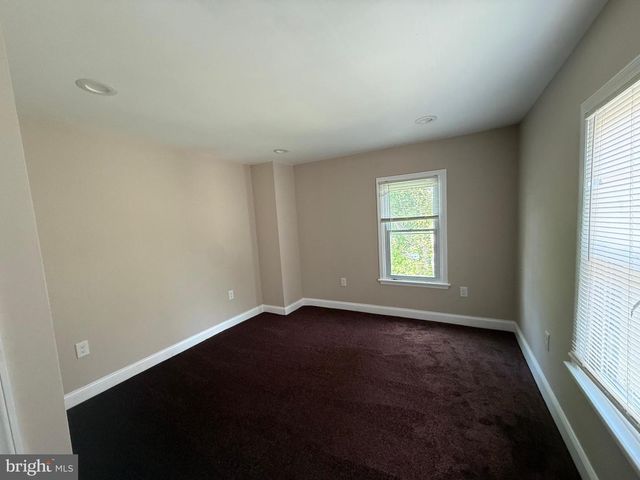 40 HIGH ST, Woodbury, NJ 08096