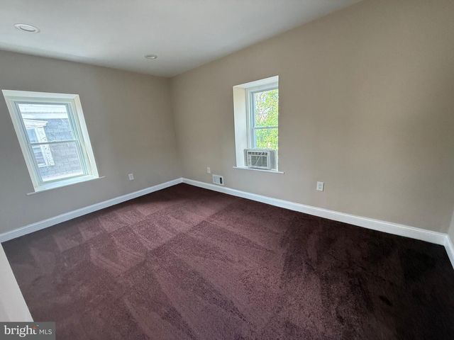 40 HIGH ST, Woodbury, NJ 08096