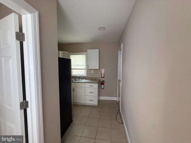 40 HIGH ST, Woodbury, NJ 08096
