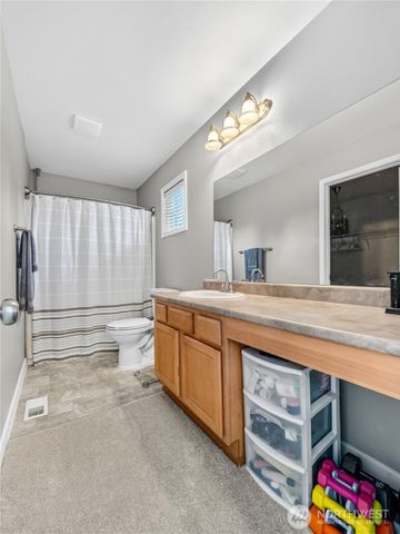 19610 100th Street E, Bonney Lake, WA 98391
