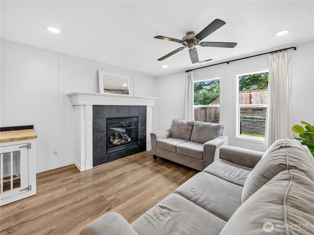 19610 100th Street E, Bonney Lake, WA 98391