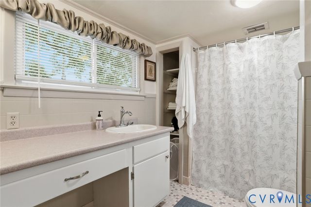 2400 Alycia Ave, Henrico, VA 23228