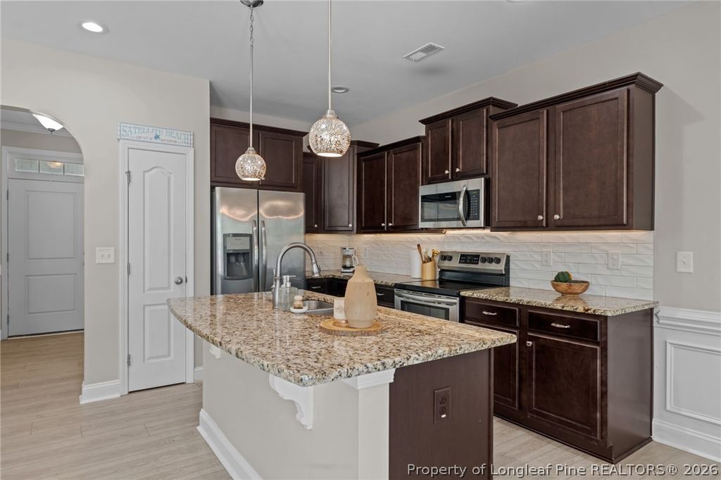 138 Falls Creek Drive, Spring Lake, NC 28390 — photo 5