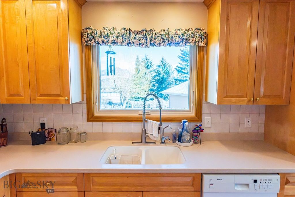 815 Alpine Way, Bozeman, MT 59715 photo 16