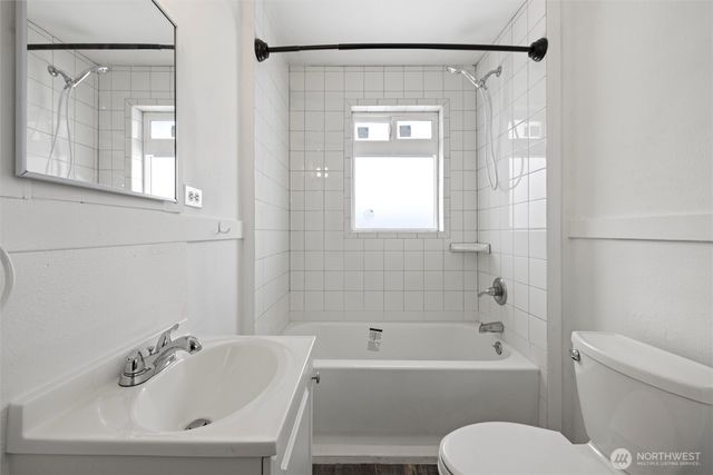 902 Emma Street, Walla Walla, WA 99362