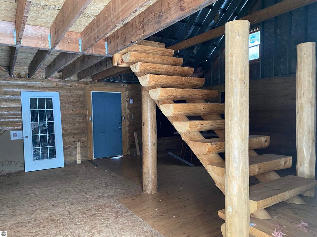 Image 8 of property listing at 3434 E 14 Road, Manton, MI 49663