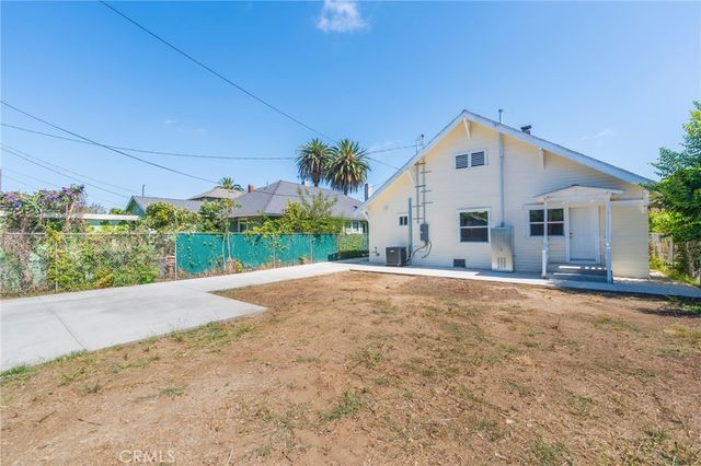 2041 W 29th Place, Los Angeles, CA 90018