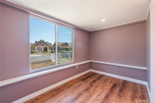 2041 W 29th Place, Los Angeles, CA 90018