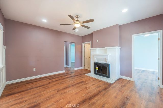 2041 W 29th Place, Los Angeles, CA 90018