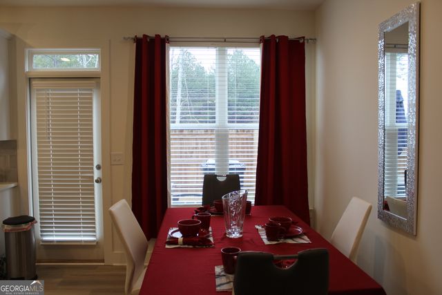 2488 Honey Way, Conyers, GA 30013