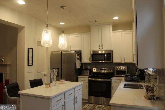 2488 Honey Way, Conyers, GA 30013