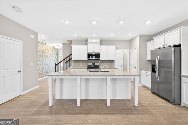 1192 Lanier Willow Path, Sugar Hill, GA 30518
